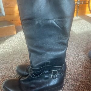 Matisse Black Heeled Boots with Smooth Leather Finish and Riding Style